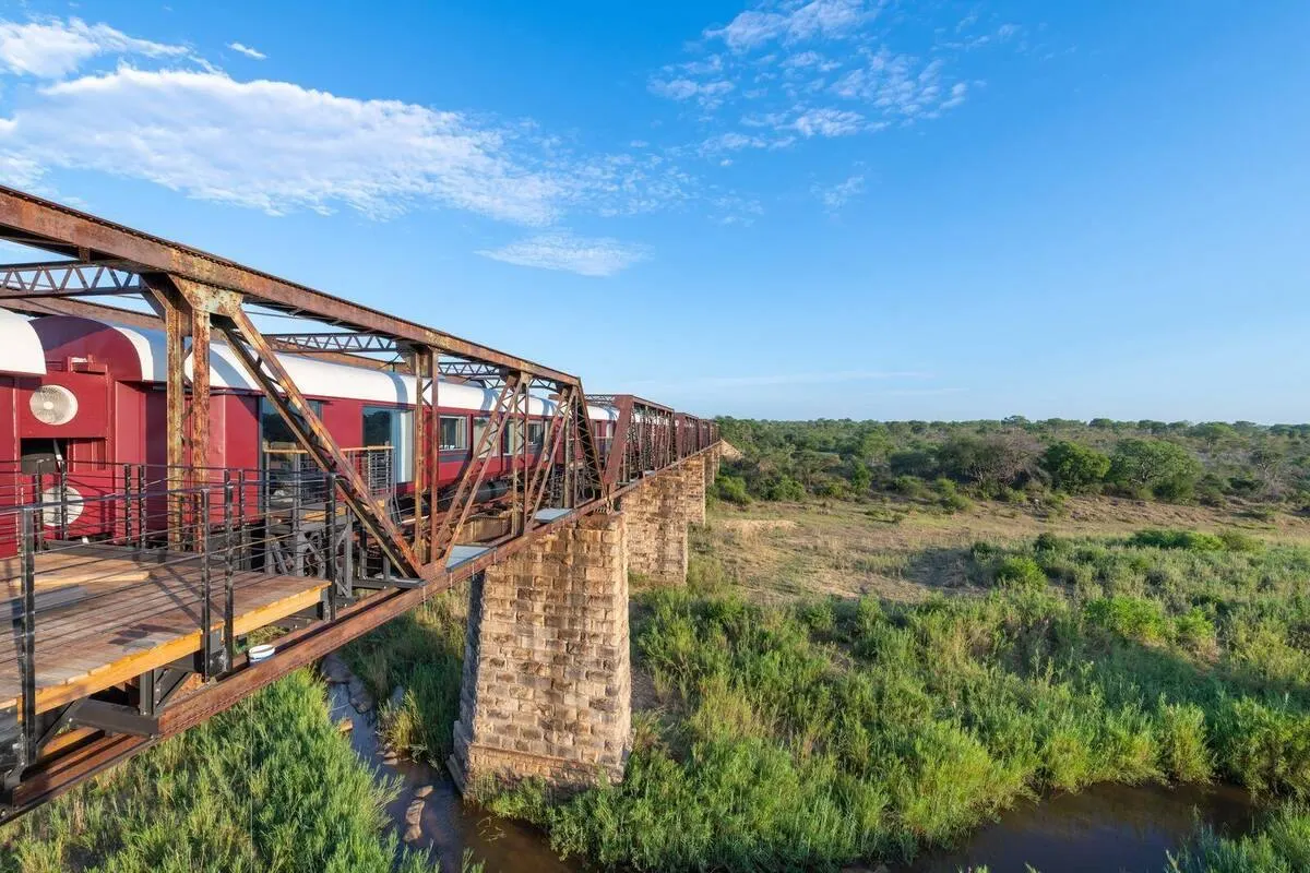 Luxury Rail Safari — Rovos Rail & Big Five