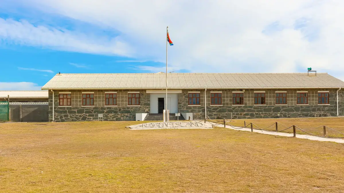 Robben Island Tickets 2026 — How to Book, Prices, Tips & What to Expect